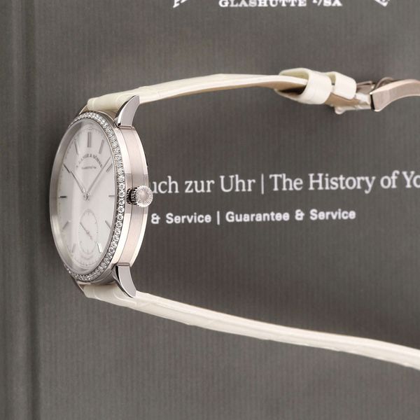 A. Lange and Sohne Saxonia 840.029